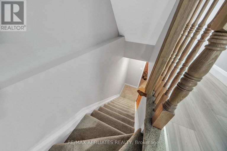 29042794/714-sanibel-private/westcliffe-estates/ottawa/ontario/K2H0A8_9