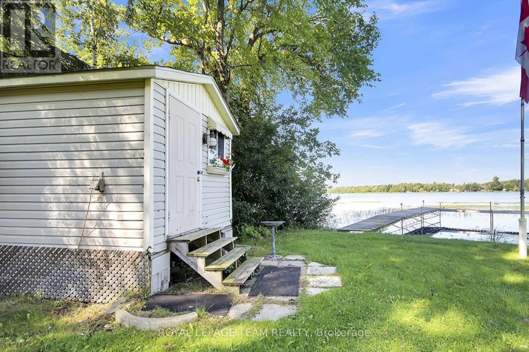 28639528/1303-hilly-lane-s/north-grenville-twp-kemptville-east/north-grenville/ontario/K0G1J0_27