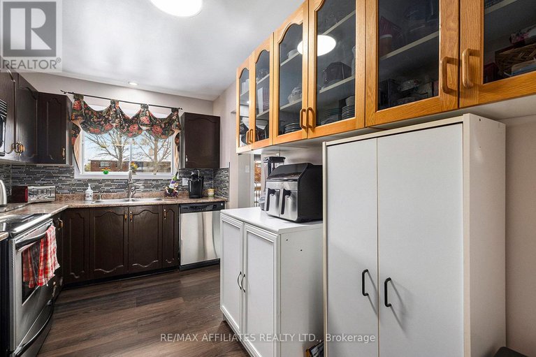 29094927/19-knox-street/carleton-place/carleton-place/ontario/K7C4G9_8