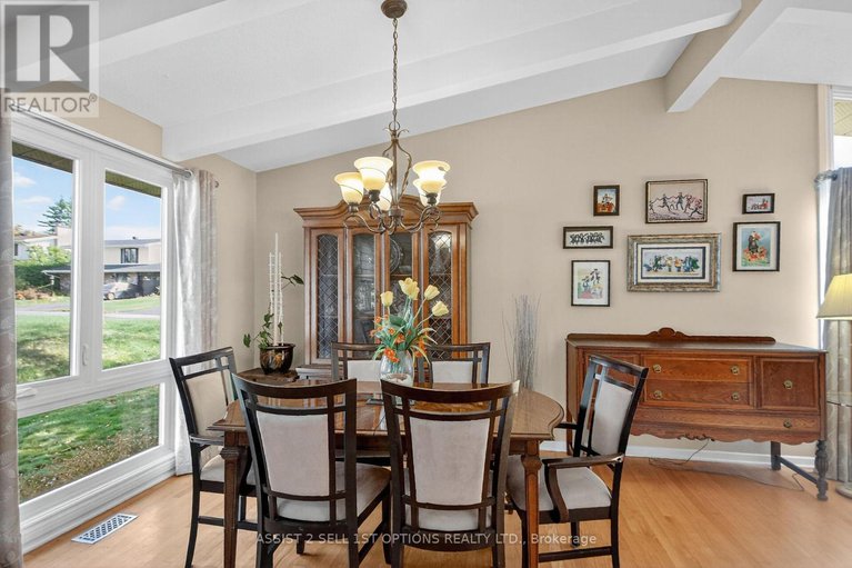 29013546/24-barnes-crescent/leslie-park/ottawa/ontario/K2H7C2_8