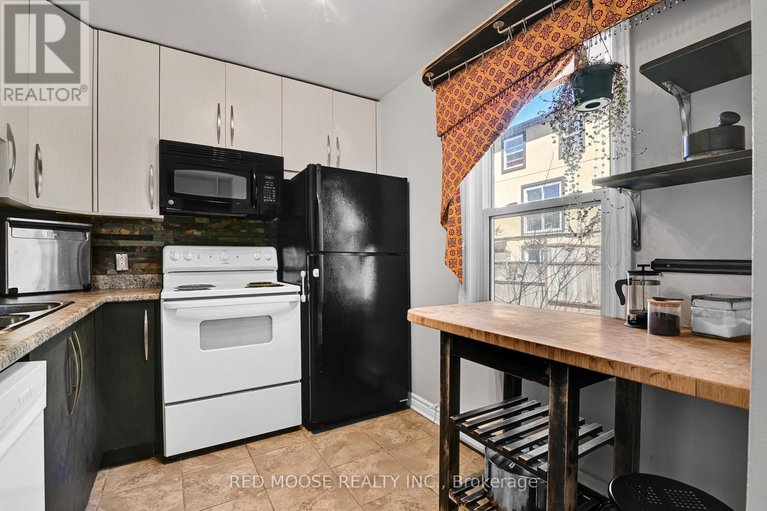 29636677/18-1250-mcwatters-road/queensway-terrace-southridgeview/ottawa/ontario/K2C3P5_9