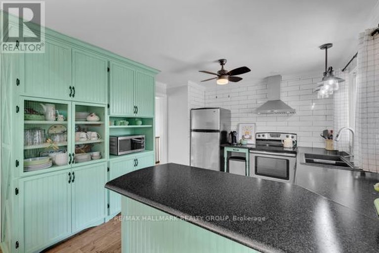 29577962/2-armstrong-place/chesterville/north-dundas/ontario/K0C1H0_14