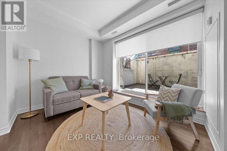 29628148/121-429-kent-street/ottawa-centre/ottawa/ontario/K2P1B5_14