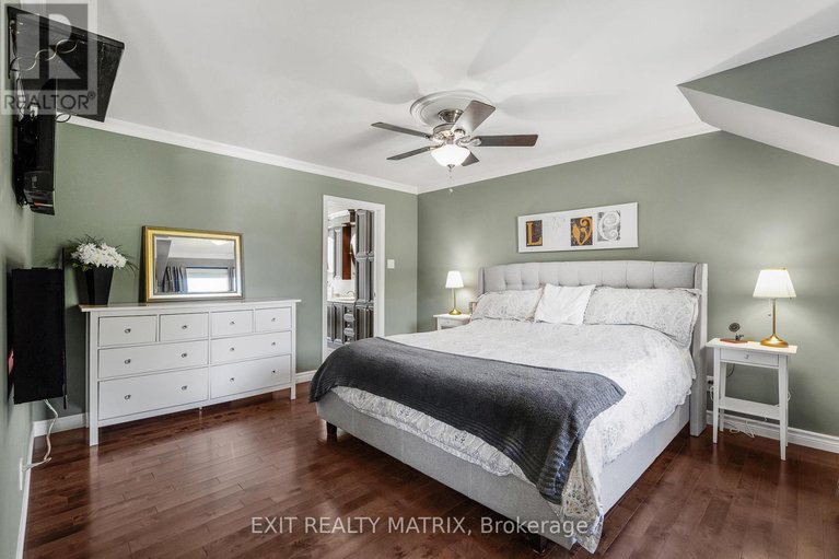28874857/15-davidson-street/champlain-twp/champlain/ontario/K0B1K0_24
