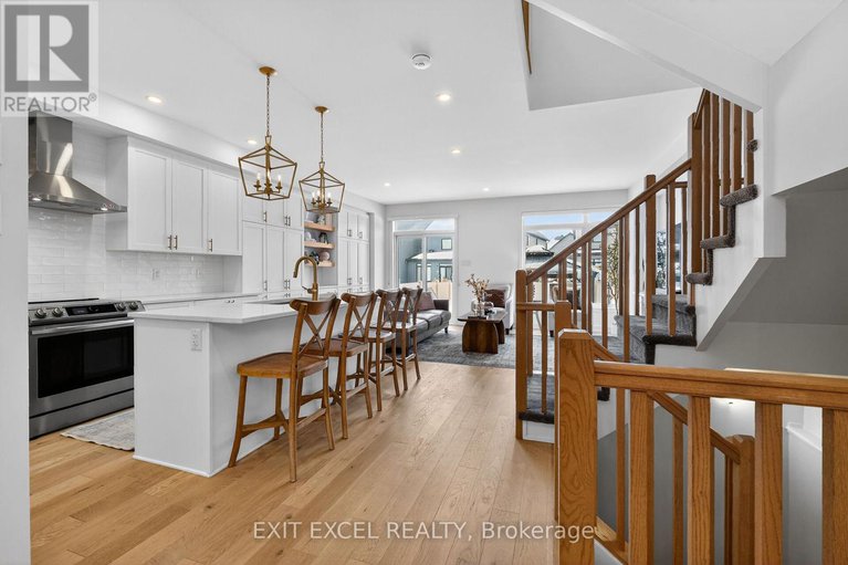 29373647/240-zinnia-way/riverside-southgloucester-glen/ottawa/ontario/K4M0K8_7