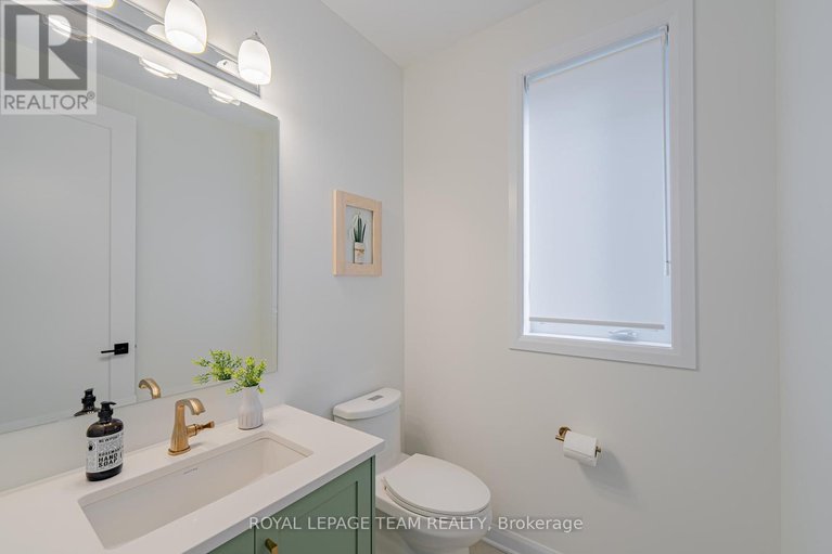 28284259/2055-wanderer-avenue/mahogany-community/ottawa/ontario/K4M0W9_7