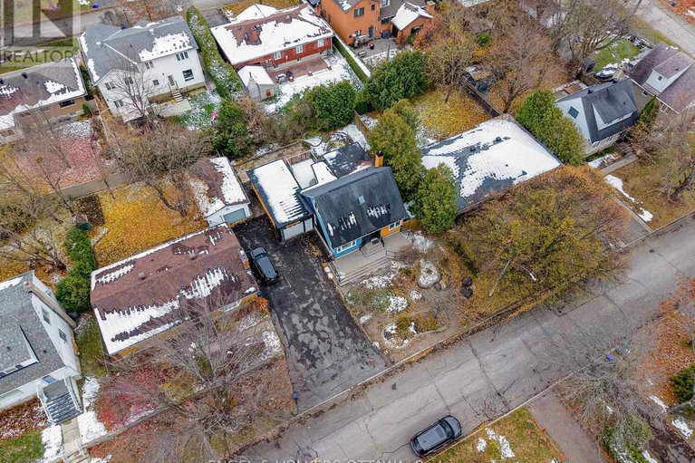 29121970/1238-cheverton-avenue/alta-vista/ottawa/ontario/K1H7P6_35