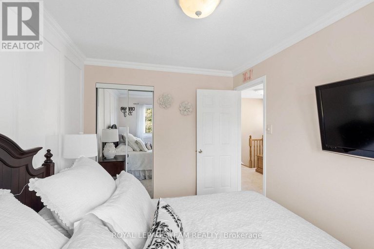 29026359/23-glacier-street/on-the-green/ottawa/ontario/K2J2M7_27