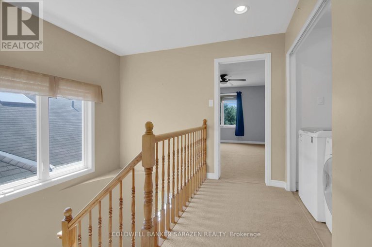 28429149/286-parkin-circle/blossom-parkkemp-parkfindlay-creek/ottawa/ontario/K1T4G8_39