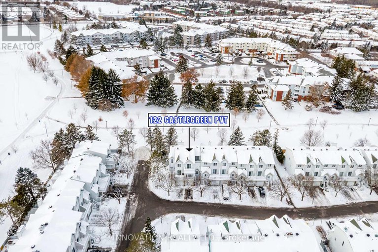 29189177/58-122-castlegreen-private/hunt-club-parkgreenboro/ottawa/ontario/K1T3N2_2