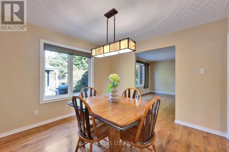 28887714/5233-mclean-crescent/manotick-long-island-nicholls-island/ottawa/ontario/K4M1G1_11