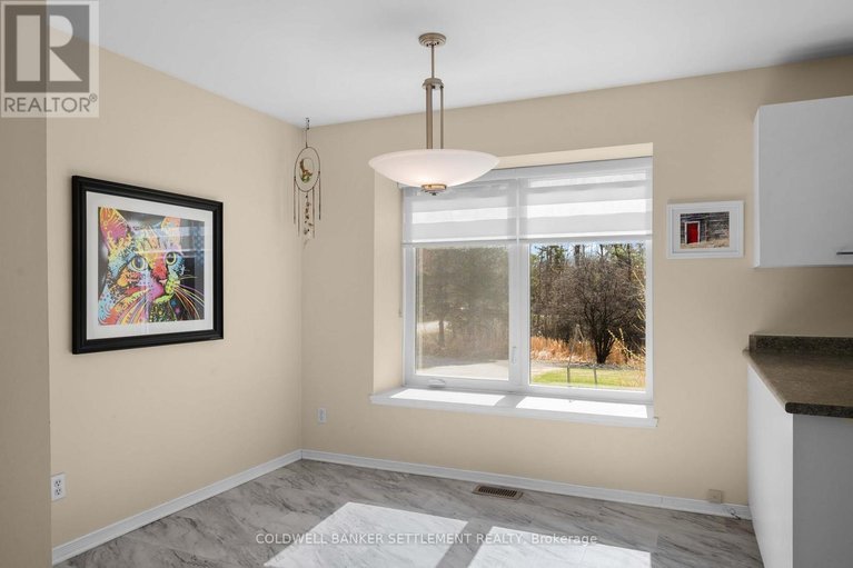 29662329/355-otty-way/drummondnorth-elmsley-north-elmsley-twp/drummondnorth-elmsley/ontario/K7H0E5_12