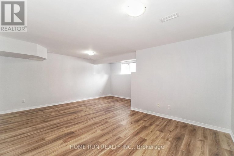 29449527/129-hearst-way/katimavik/ottawa/ontario/K2L4G5_69