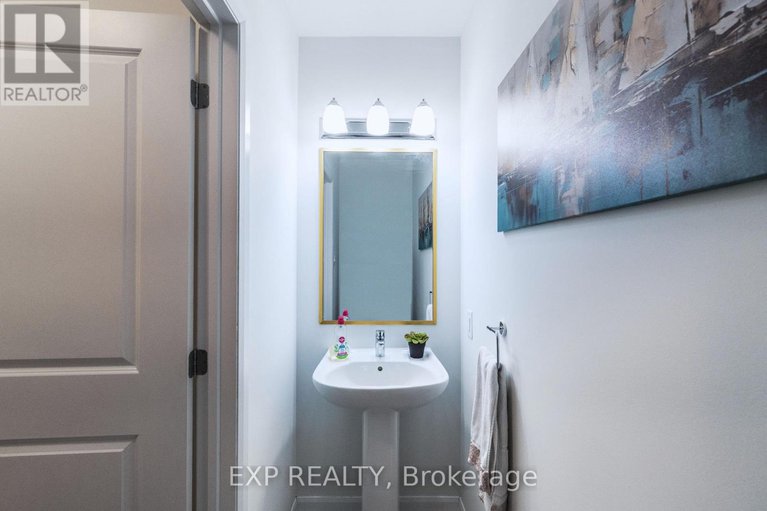 28597121/818-cappamore-drive/half-moon-bay/ottawa/ontario/K2J6V6_8
