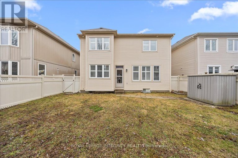 29609929/638-rosehill-avenue/stittsville-north/ottawa/ontario/K2S0K2_36