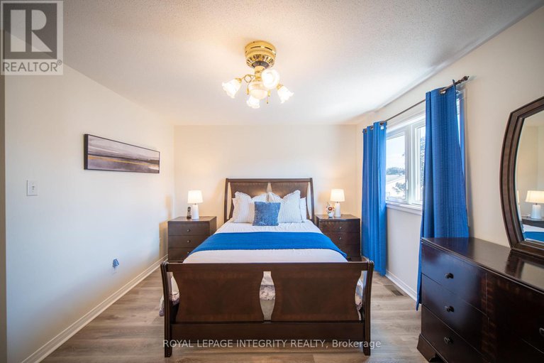 28813806/632-valin-street/fallingbrookgardenway-south/ottawa/ontario/K4A3S9_22