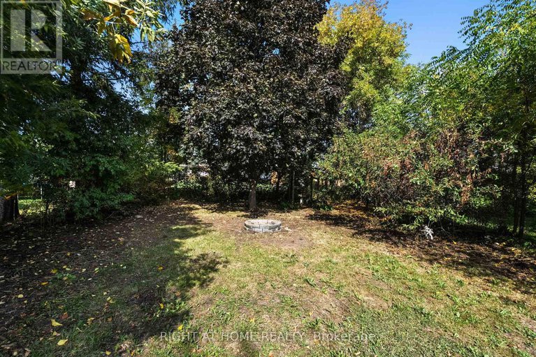 28925097/94-main-street/north-dundas-winchester-twp/north-dundas/ontario/K0A2R0_32