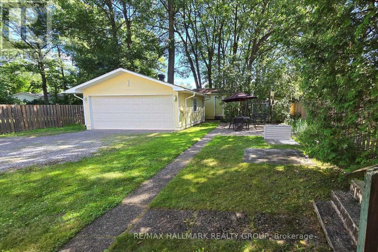 29411594/266-baldwin-street/constance-bay/ottawa/ontario/K0A3M0_4