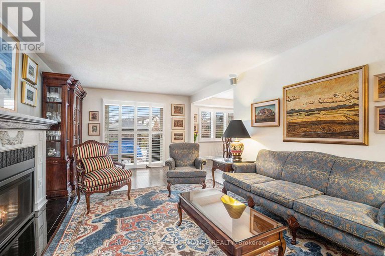 28747368/14-riverbrook-road/arlington-woods/ottawa/ontario/K2H7W6_11