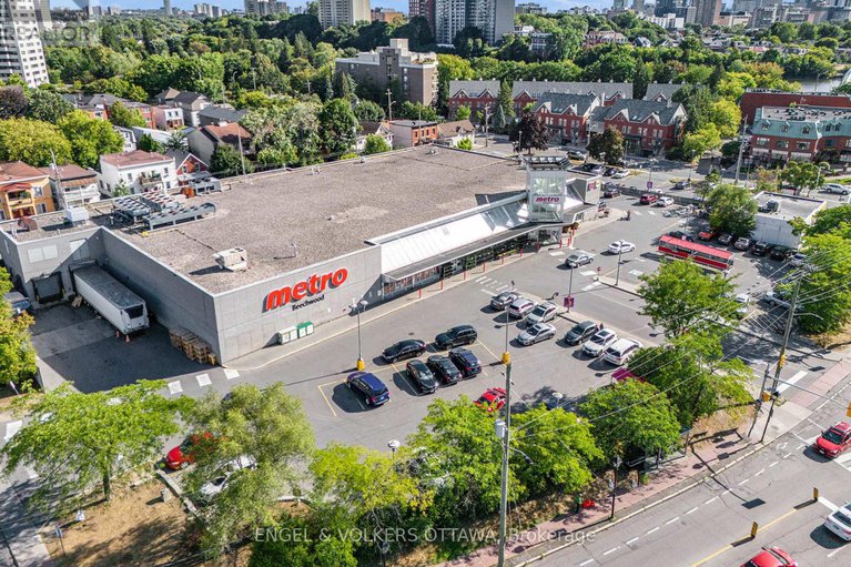 28802077/605-7-marquette-avenue/vanier/ottawa/ontario/K1L8A7_28