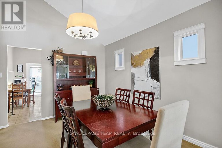 28990886/9-riding-way/bridlewood/ottawa/ontario/K2M1C3_12