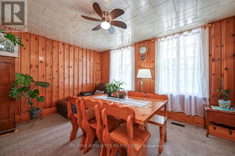 28756533/60-chambers-street/smiths-falls/smiths-falls/ontario/K7A2Y6_16