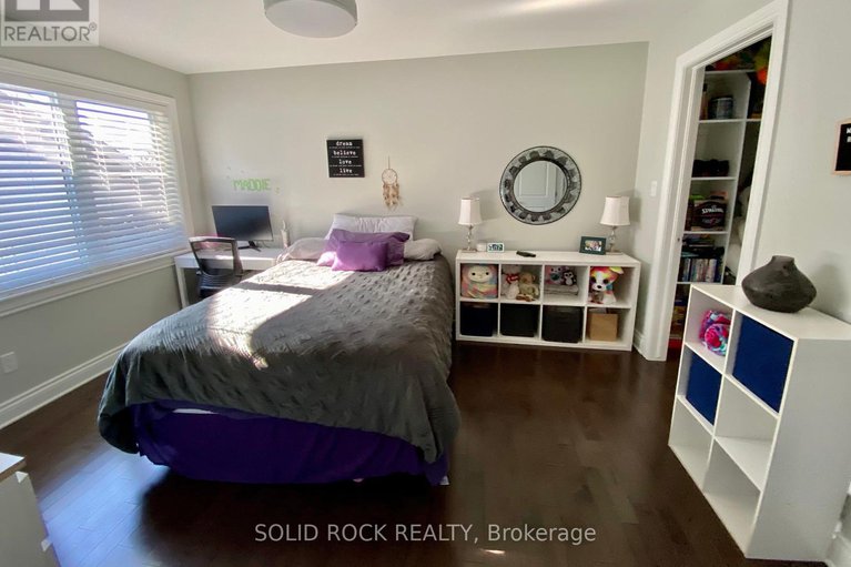28598042/246-lera-street/smiths-falls/smiths-falls/ontario/K7A5M3_34