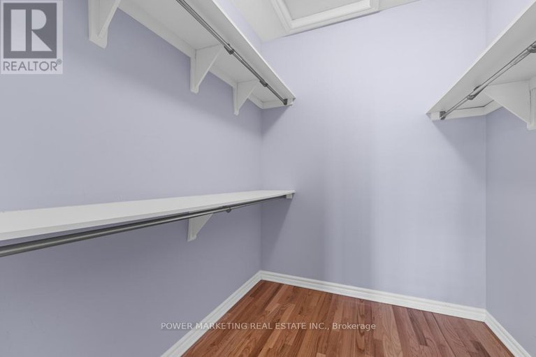 29407948/192-felicity-crescent/mer-bleuebradley-estatesanderson-park/ottawa/ontario/K1W0C2_22