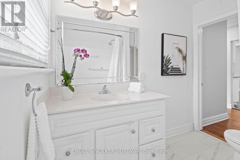 28726493/249-faircrest-road/alta-vistafaircrest-heights/ottawa/ontario/K1H5C9_17