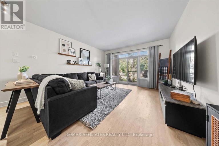 28756079/3-23-bergeron-private/chapel-hill/ottawa/ontario/K1C0C2_14