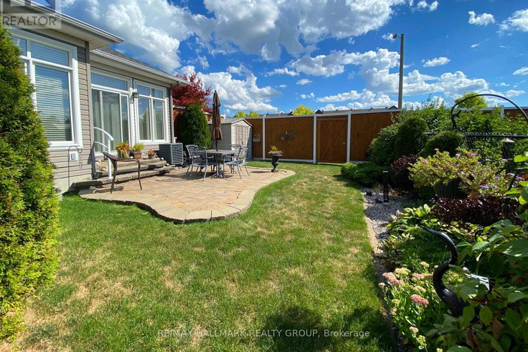 28822293/325-farincourt-crescent/avalon-west/ottawa/ontario/K4A0M6_38