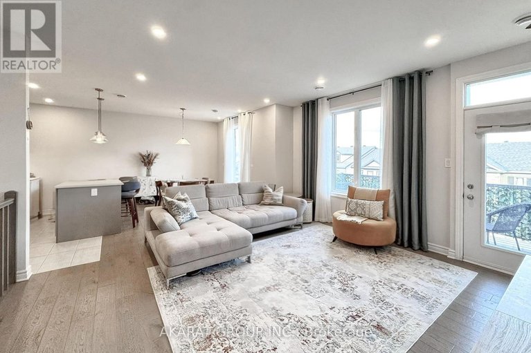 29571898/g-725-dearborn-private/blossom-parkkemp-parkfindlay-creek/ottawa/ontario/K1T0W4_9