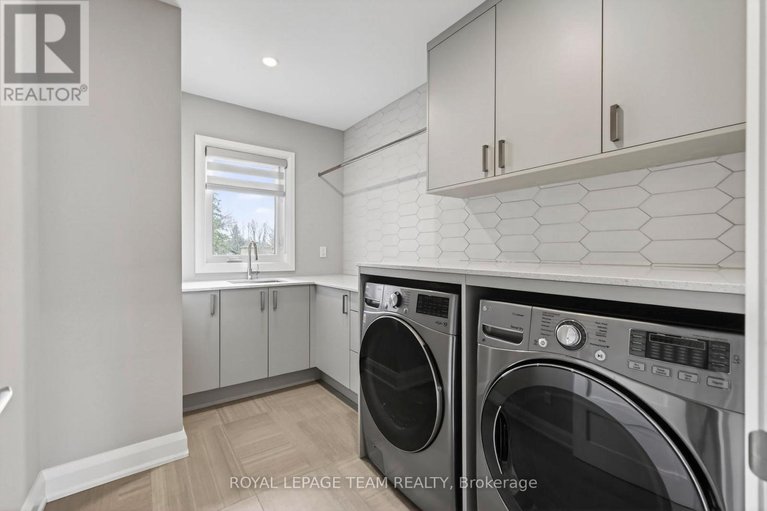 29651799/1670-ortona-avenue/carleton-heights/ottawa/ontario/K2C1W7_37