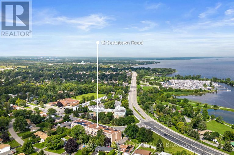 28613036/109-12-corkstown-road/lakeview-park/ottawa/ontario/K2H5B3_33