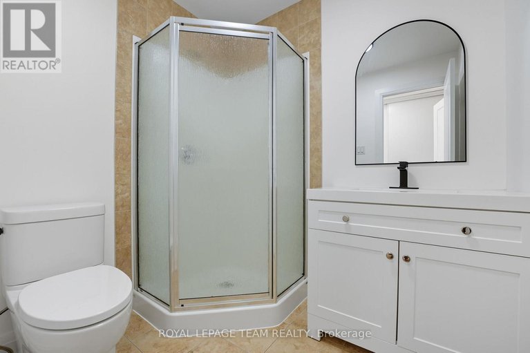 29259375/1512-clementine-boulevard/billings-bridge/ottawa/ontario/K1H8E9_22