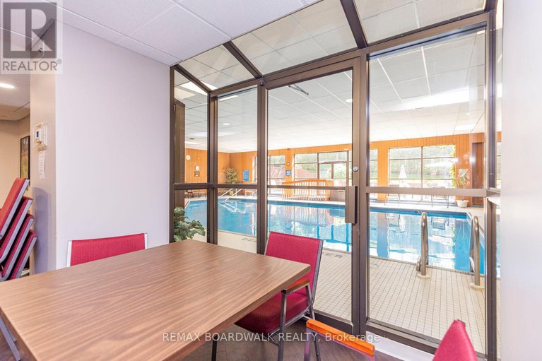 29160518/2305-1025-richmond-road/woodroffe/ottawa/ontario/K2B8G8_26