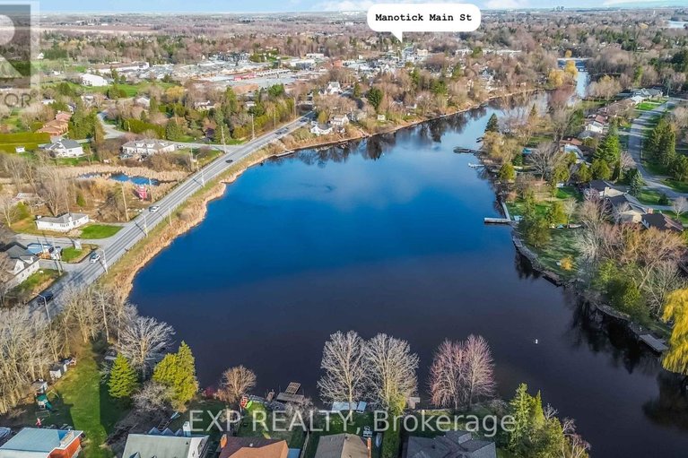 29660876/5655-mahogany-harbour-lane/manotick-south-to-roger-stevens/ottawa/ontario/K4M1K9_23