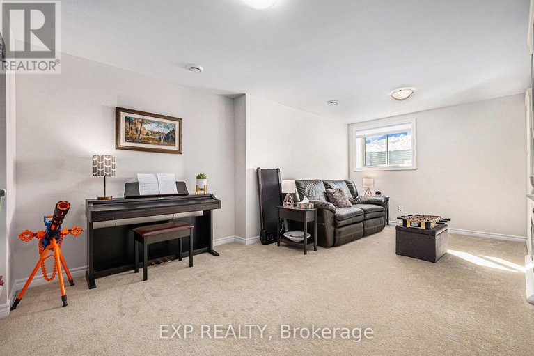 27952222/617-fisher-street/north-grenville-twp-kemptville-south/north-grenville/ontario/K0G1J0_16
