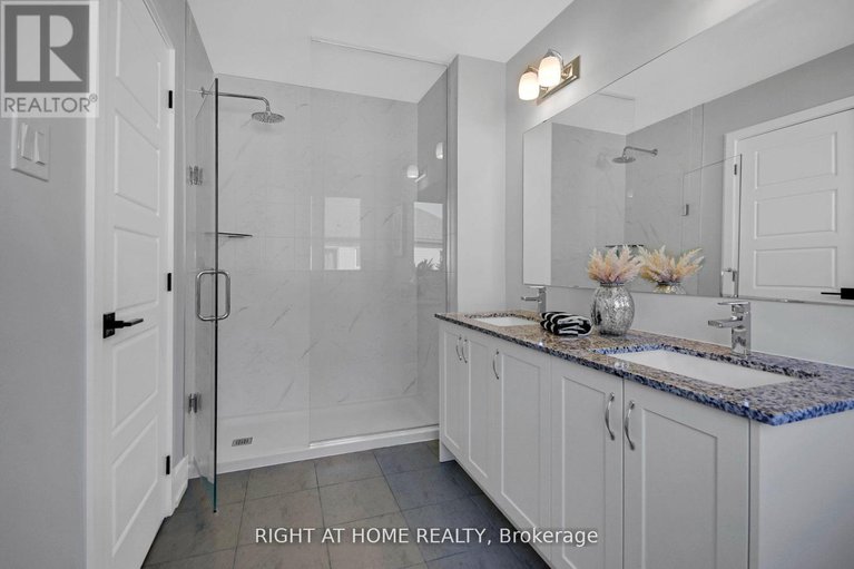 28827384/831-derreen-avenue/stittsville-north/ottawa/ontario/K2S3A7_13