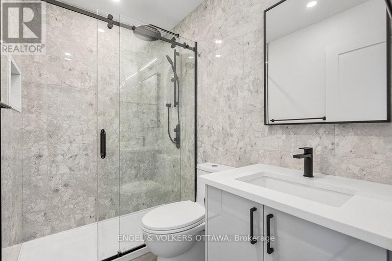 28363826/73-parent-avenue/lower-townbyward-market/ottawa/ontario/K1N0E6_42