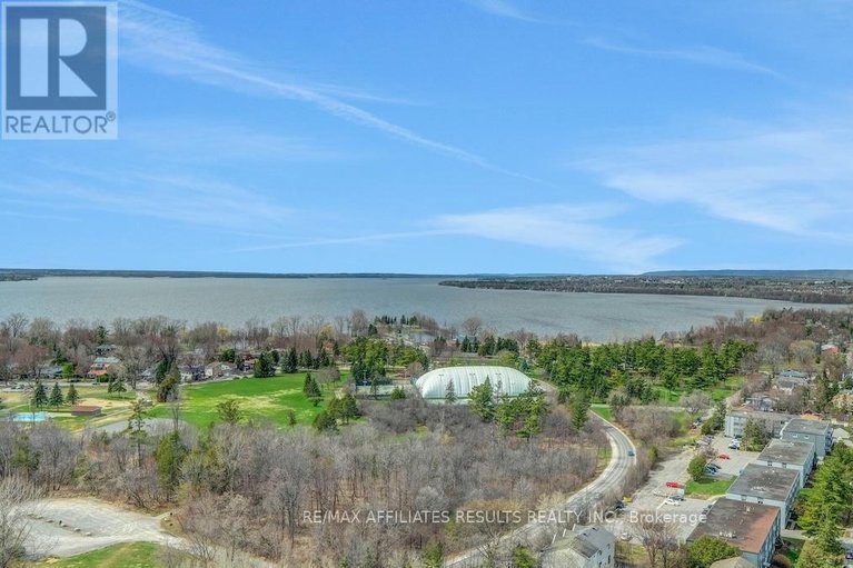 29670828/2110-415-greenview-avenue/britannia/ottawa/ontario/K2B8G5_31