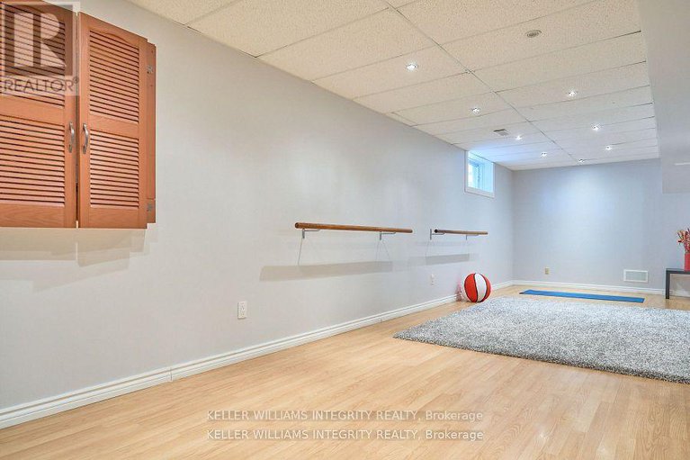 28409851/9-shannondoe-crescent/bridlewood/ottawa/ontario/K2M2C8_34