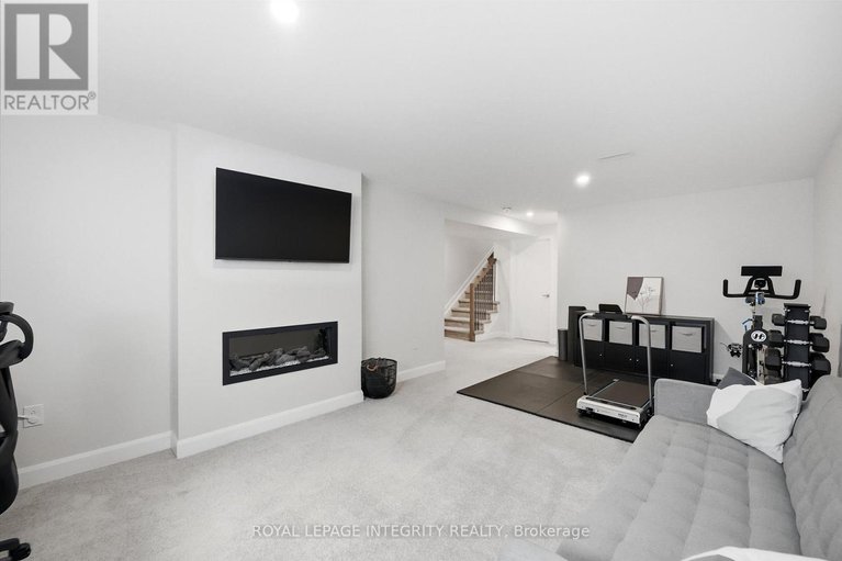 29413397/20-mandevilla-crescent/blossom-parkkemp-parkfindlay-creek/ottawa/ontario/K1T0Y3_34