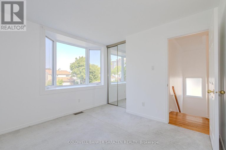 28624052/2833-mozart-court/emerald-woodssawmill-creek/ottawa/ontario/K1T2P6_33