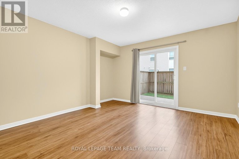 29224353/114-wharhol-private/westcliffe-estates/ottawa/ontario/K2H1G6_28