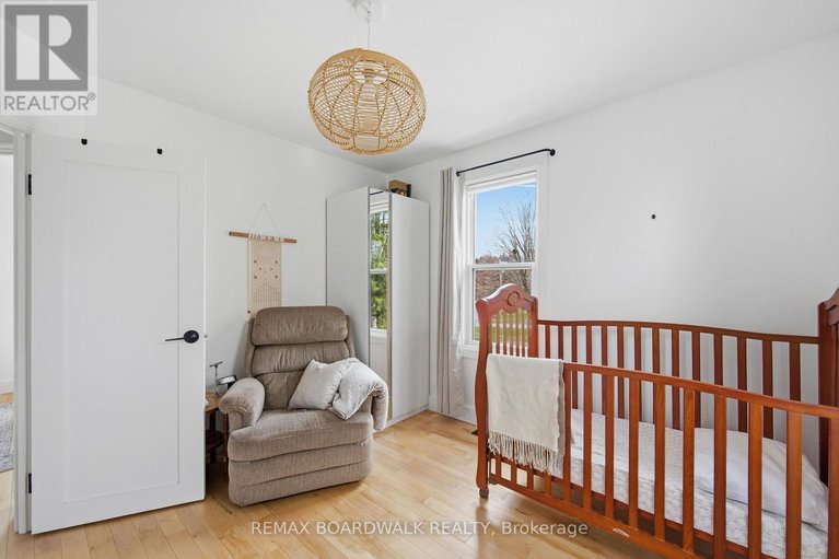 29643946/62-craig-street/village-of-russell/russell/ontario/K4R1A2_32