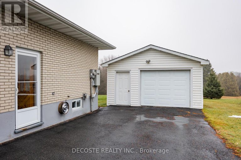 29143226/20676-glen-robertson-road/north-glengarry-lochiel-twp/north-glengarry/ontario/K0C1A0_3