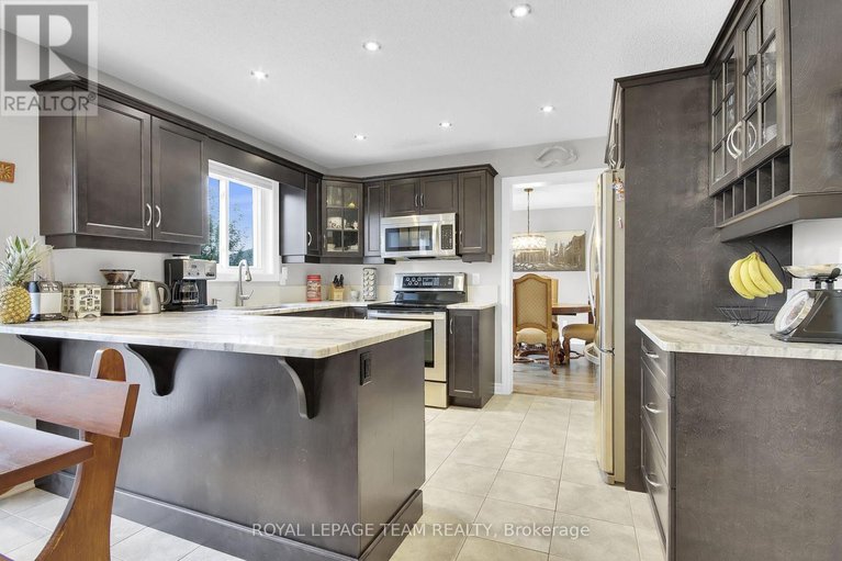 29457185/638-robert-hill-street-n/almonte/mississippi-mills/ontario/K0A1A0_18