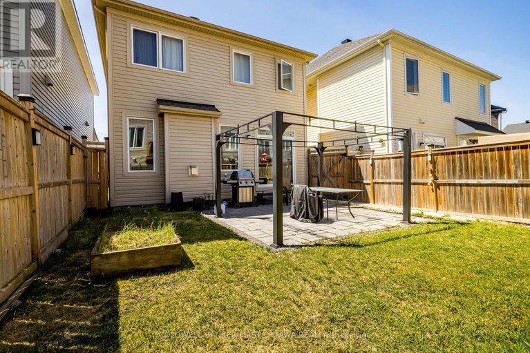28250374/170-flowing-creek-circle/emerald-meadowstrailwest/ottawa/ontario/K2M0K2_32