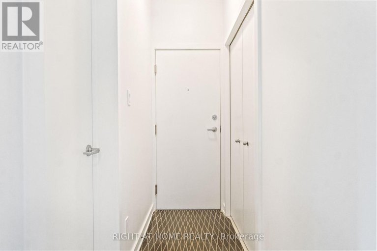 29386107/305-22-perkins-street/west-centre-town/ottawa/ontario/K1R7G5_19